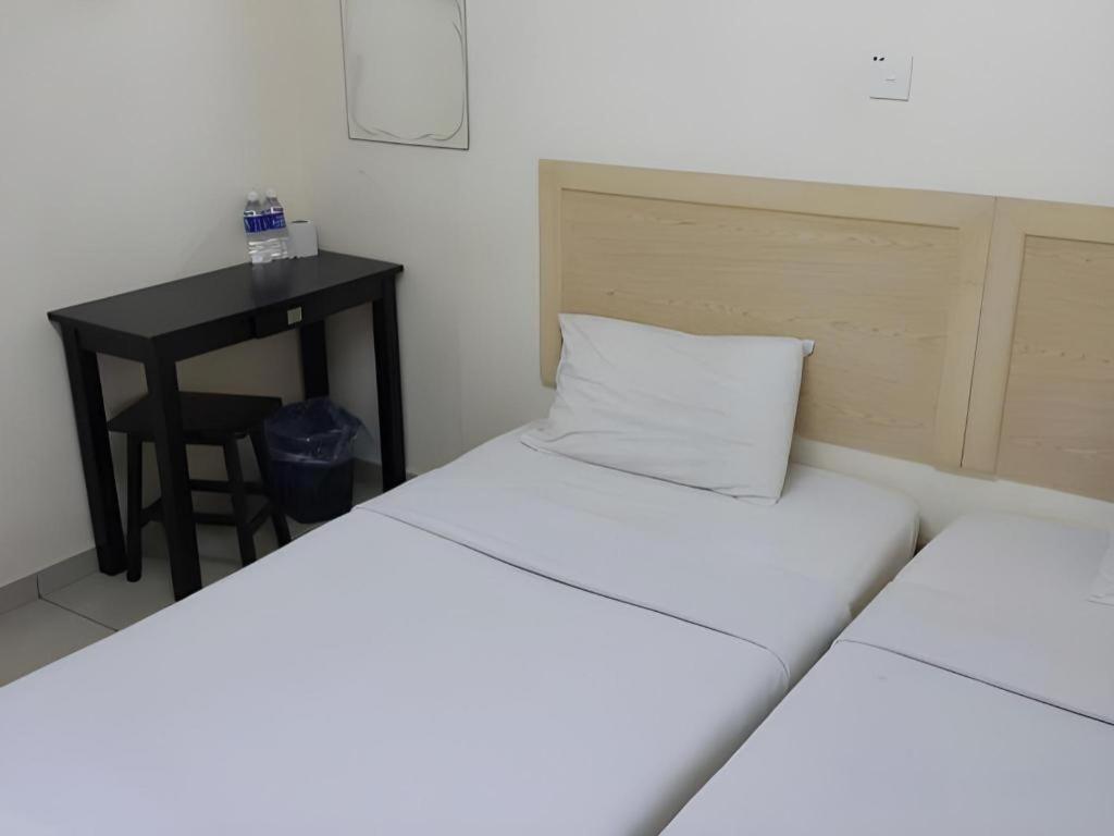 Oyo 301 River Inn Hotel Butterworth Ngoại thất bức ảnh